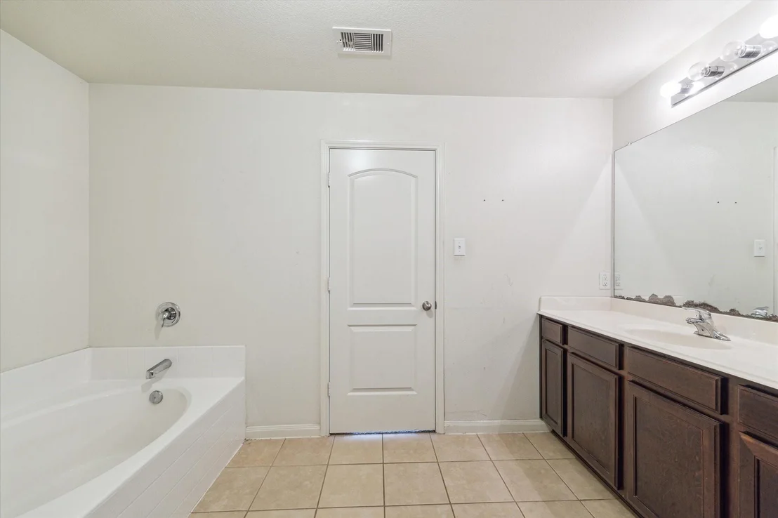 Photo of 5002 Manor Stone Lane