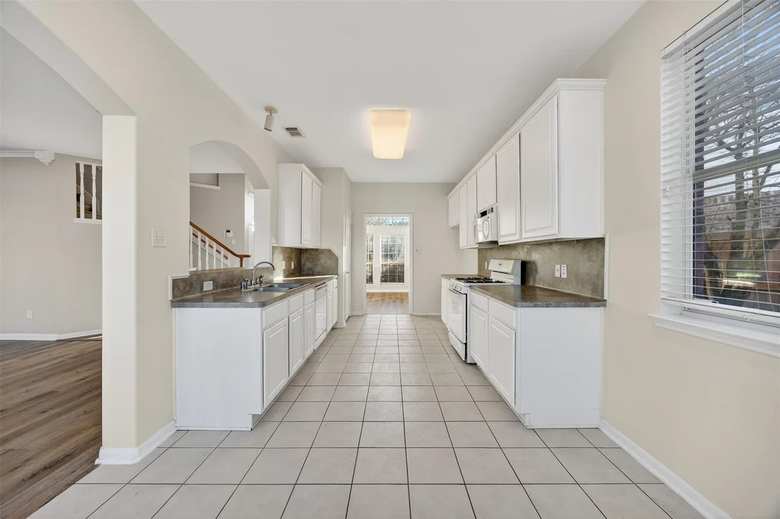 Photo of 5603 Lowellberg Lane