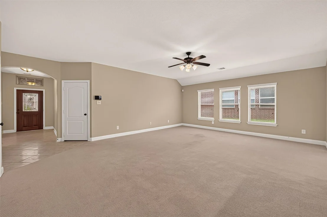 Photo of 6015 Baileys Run Lane