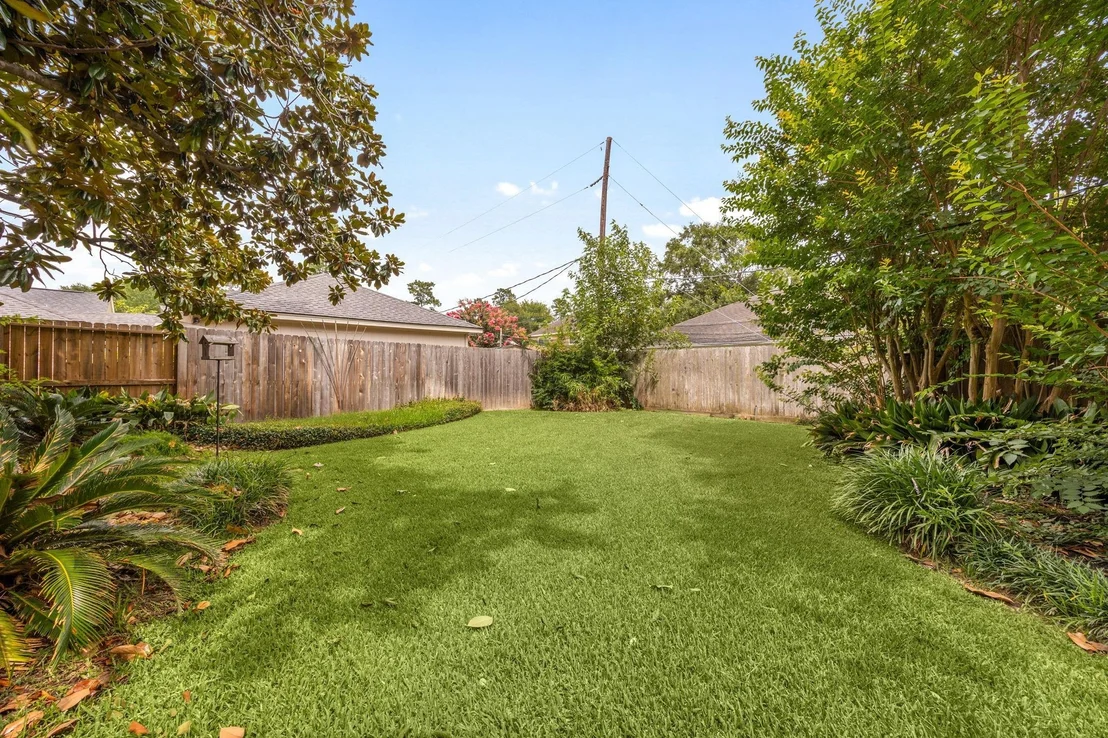 Photo of 6623 Ampton Drive