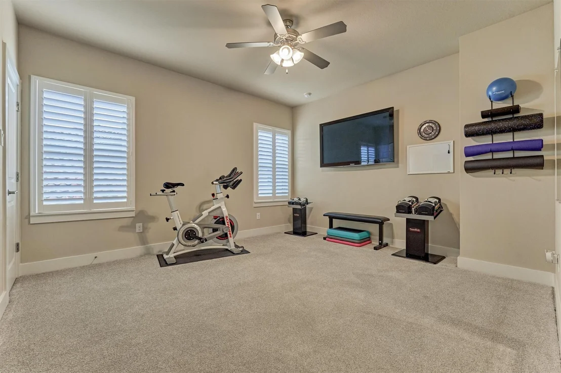 Photo of 35 Pondera Point Drive