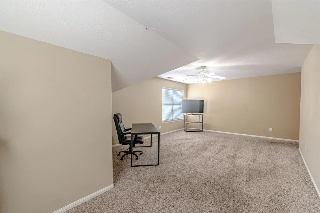 Photo of 17819 Gables Bend Drive
