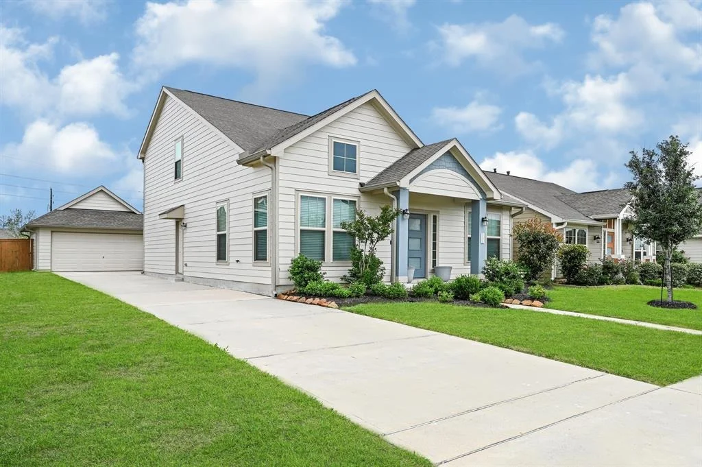 Photo of 12518 Huntly Point Drive