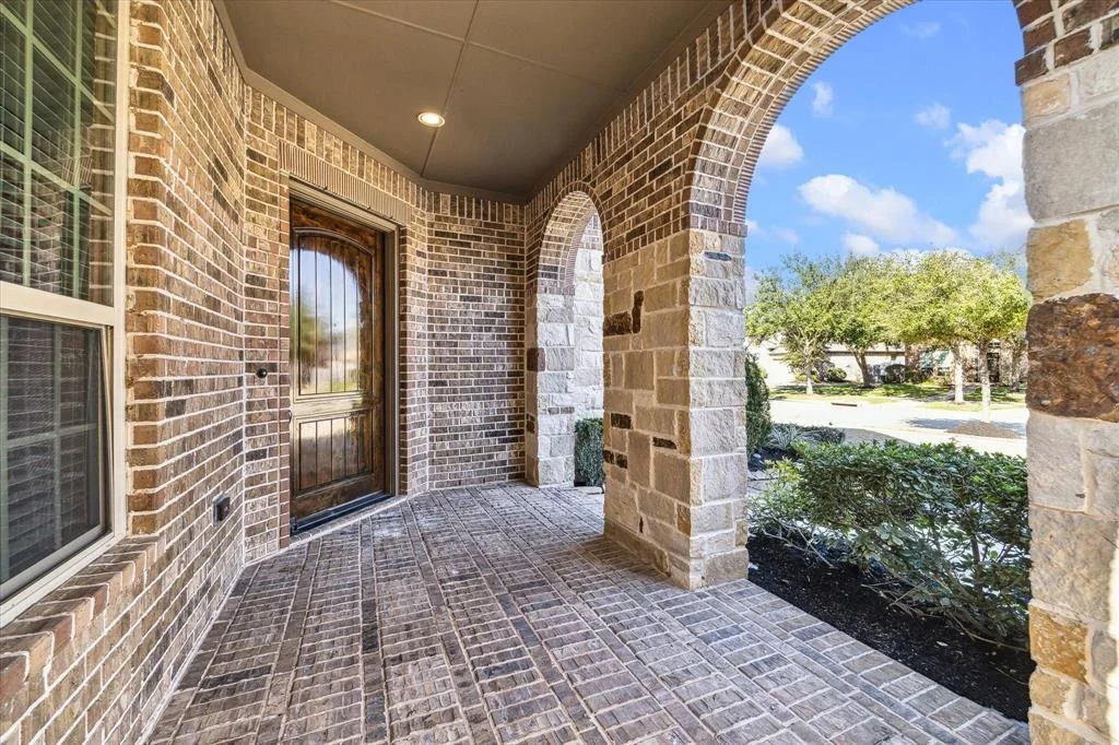 Photo of 6006 Solara Ledge Lane