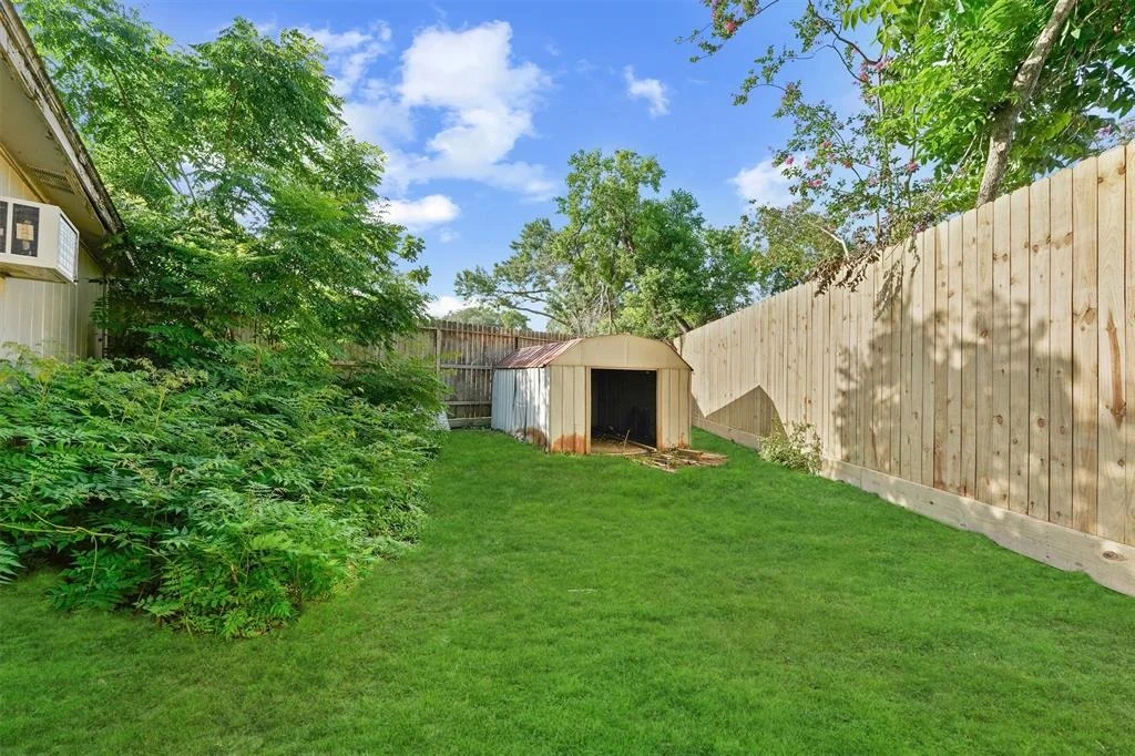Photo of 9602 Philmont Drive