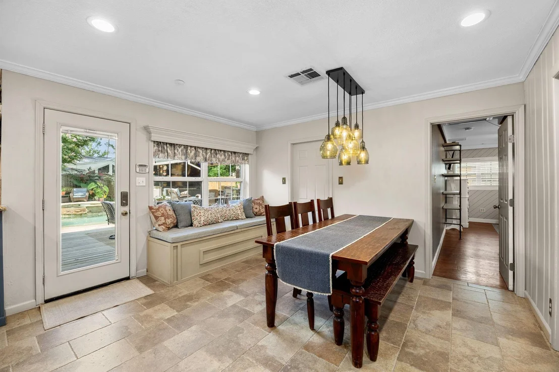 Photo of 8313 Cedarbrake Drive