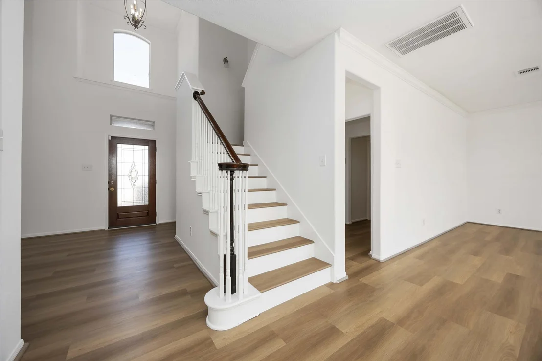 Photo of 6107 Menor Crest Drive
