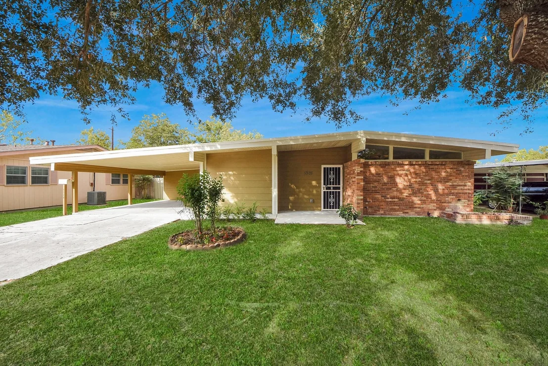 Photo of 5326 Heatherbrook Drive
