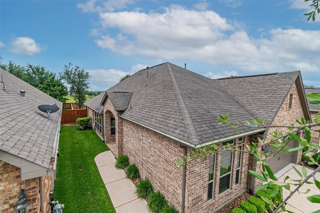 Photo of 19303 Hamilton Hills Drive