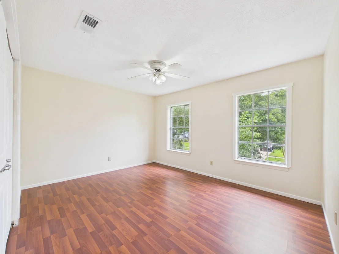 Photo of 459 Woodrail Drive