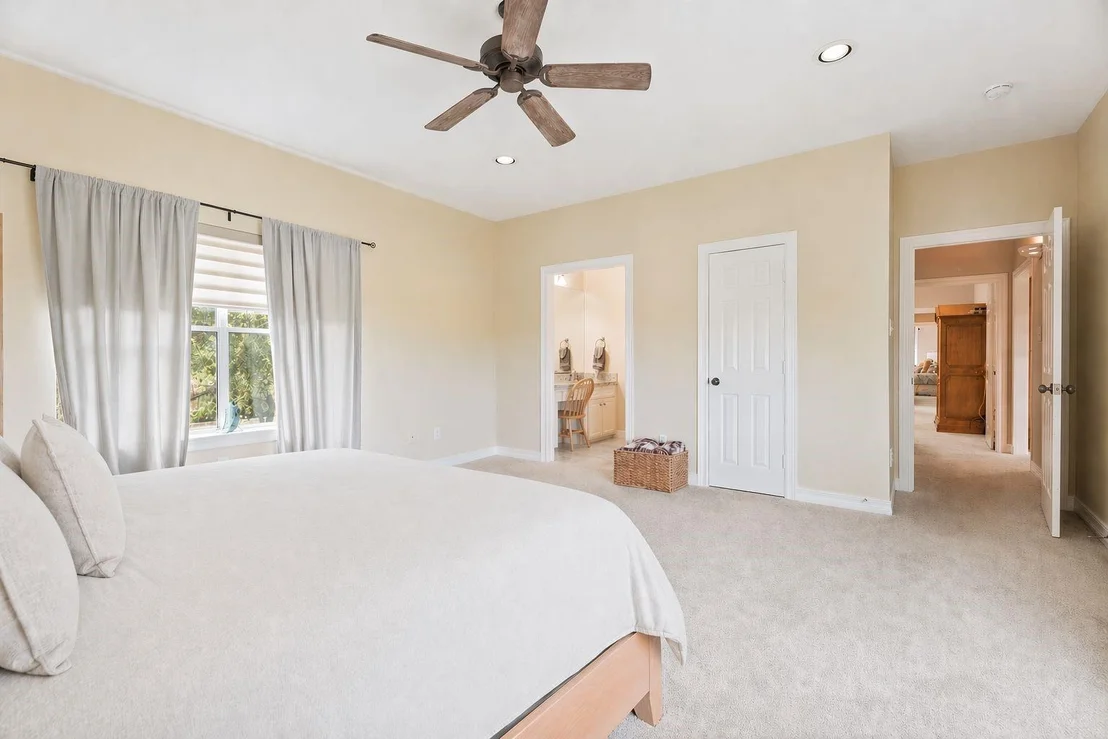 Photo of 1602 Enterprise Circle