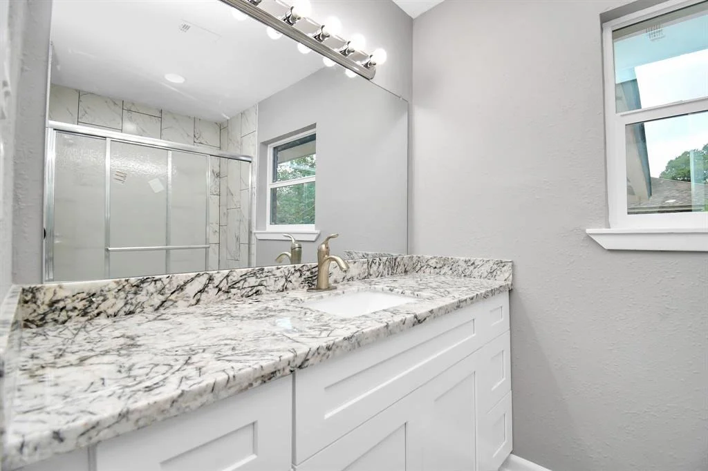 Photo of 5434 Creekbend Drive