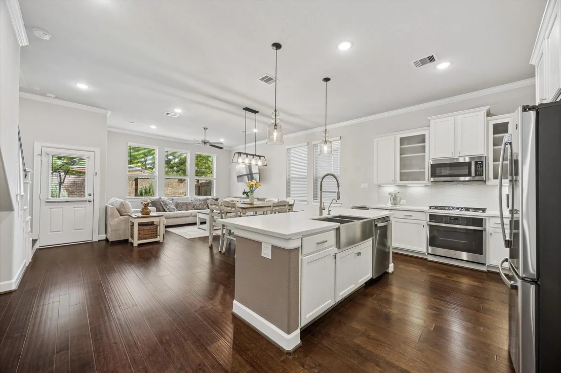 Photo of 10608 Centre Glade Drive