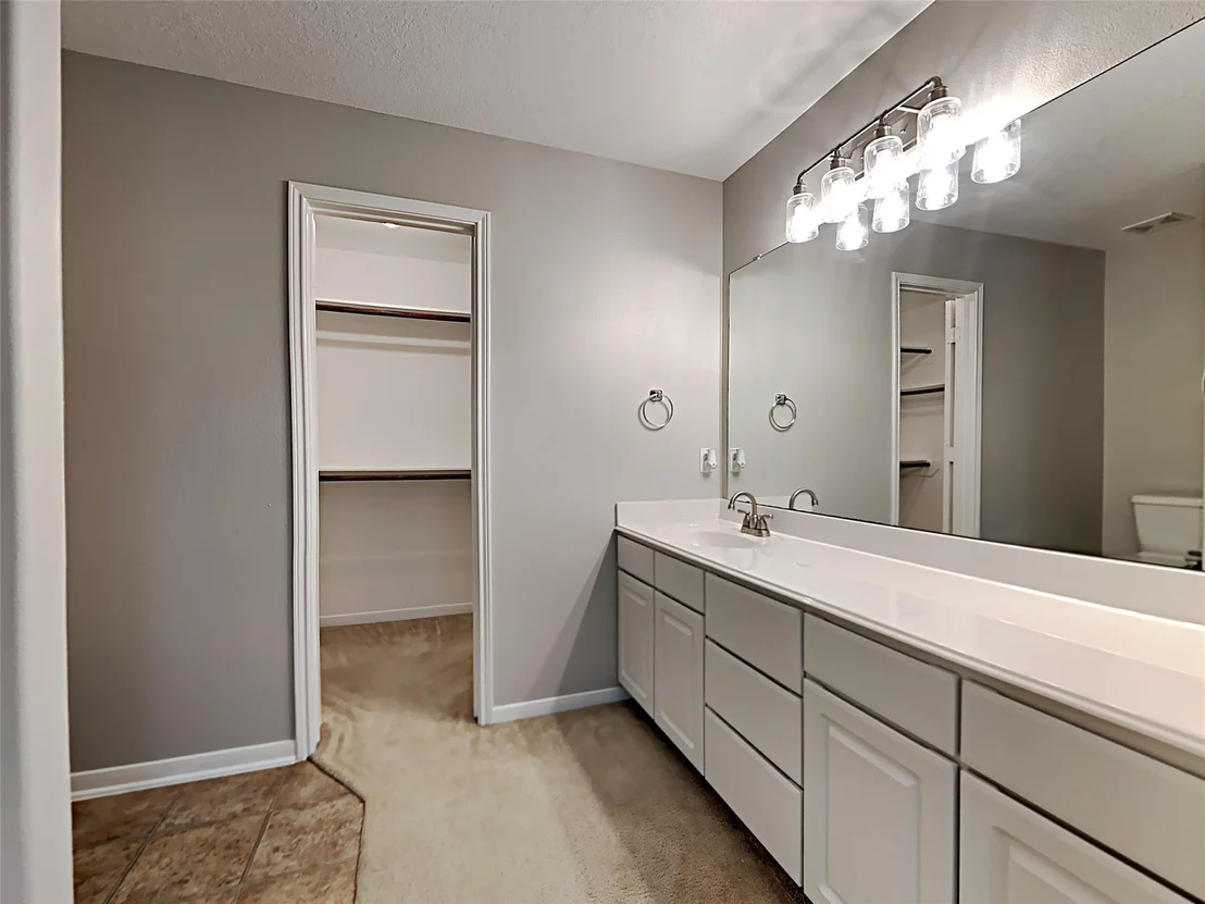 Photo of 17814 Deep Shade Court
