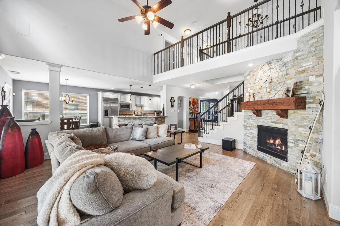 Photo of 12902 Arlington Meadows Lane