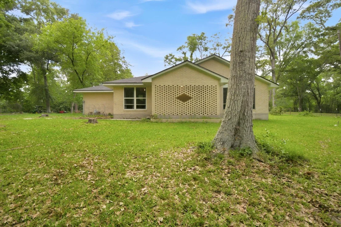 Photo of 6161 Woodland Lakes Loop