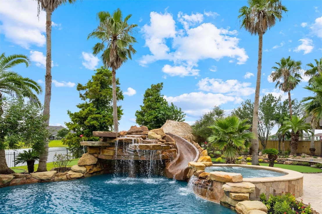 Photo of 6710 Falcon Point