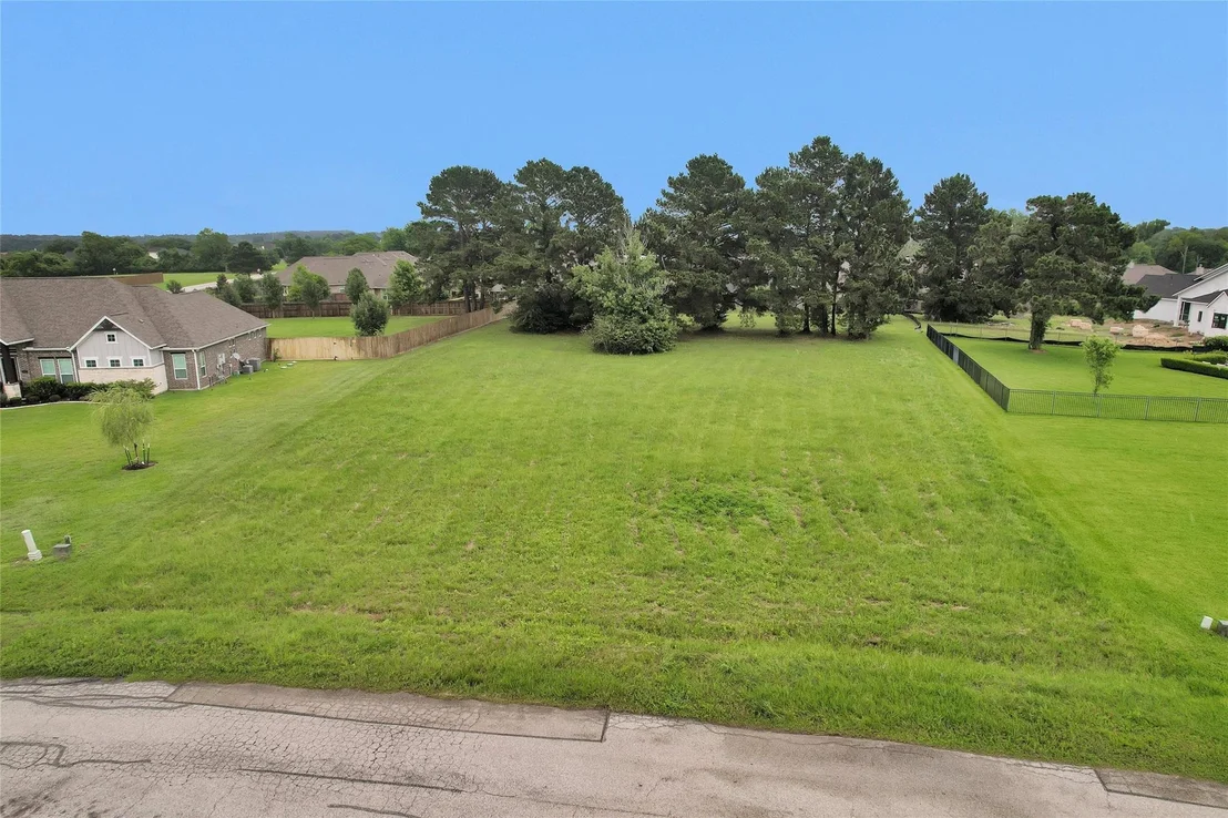 Photo of 96 Grandview Boulevard