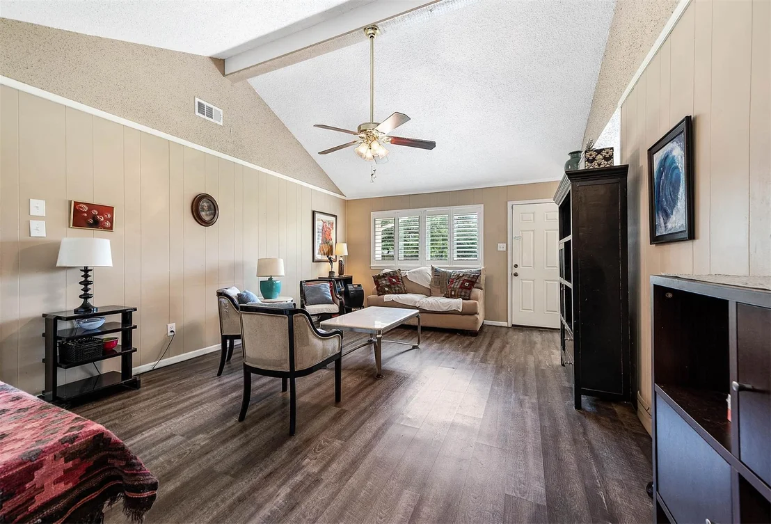 Photo of 11411 Marrs Drive