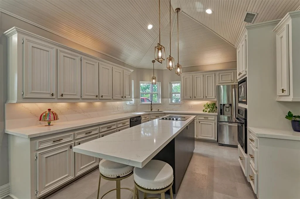 Photo of 23010 Hampton Forest Lane