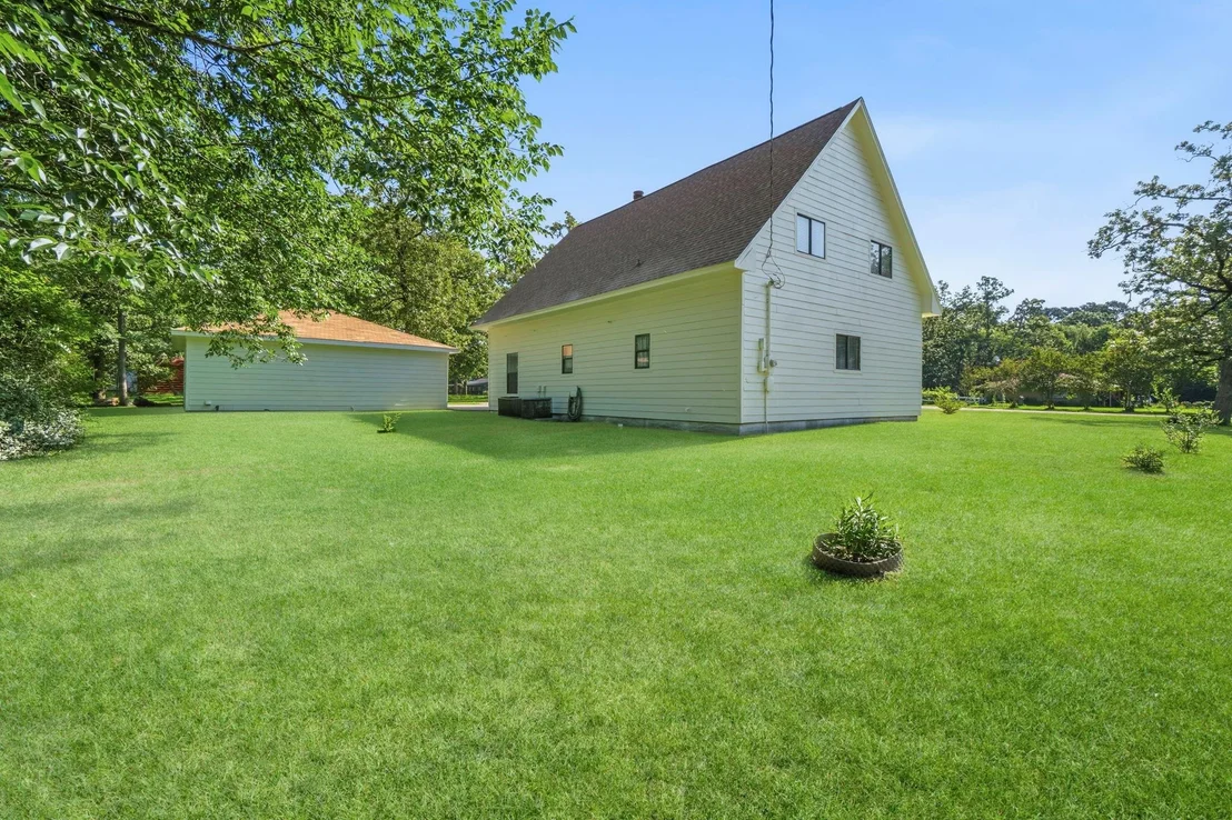 Photo of 109 Pine Needle Street
