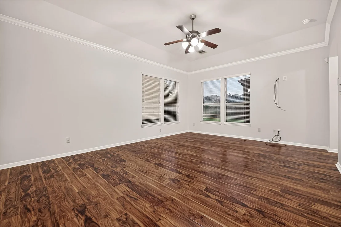 Photo of 331 Silver Creek Circle