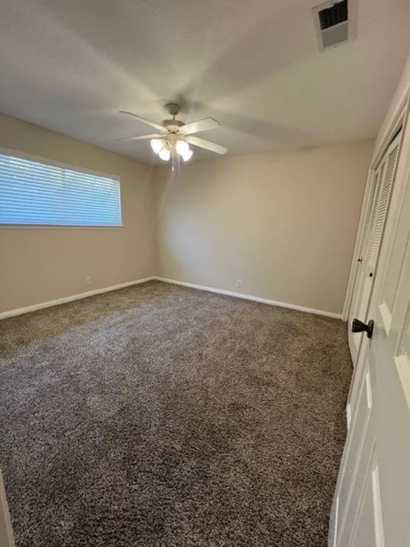 Photo of 317 Raintree Lane