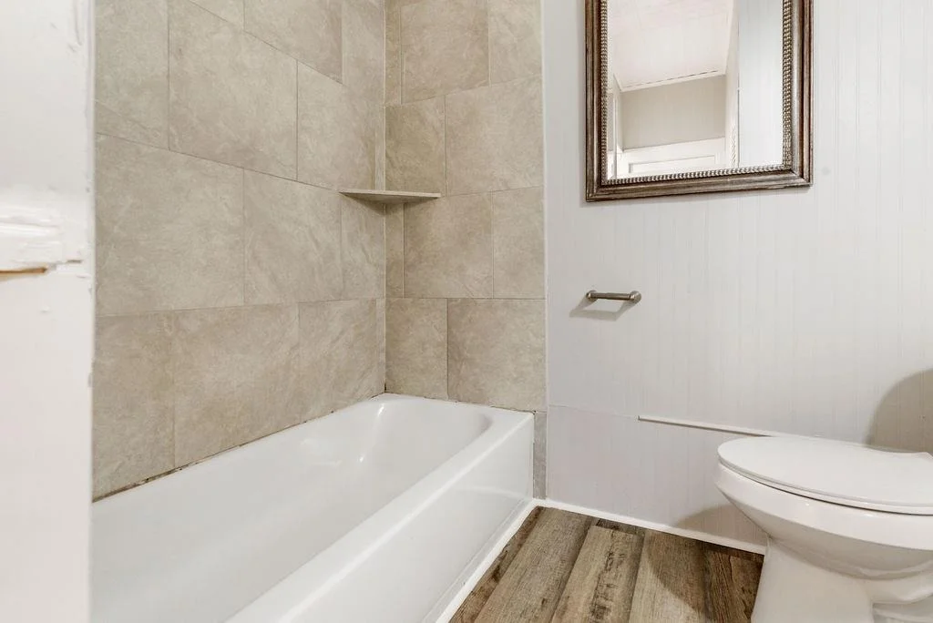Photo of 1211 W 2nd Street