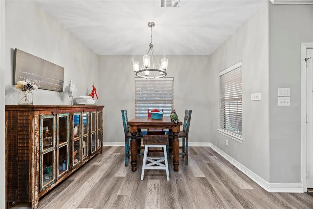 Photo of 2409 Deercreek Circle