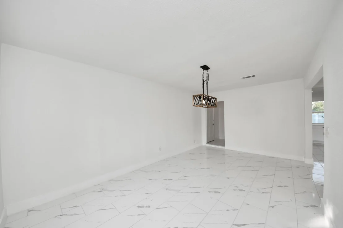 Photo of 2926 Knotty Oaks Trl Trail