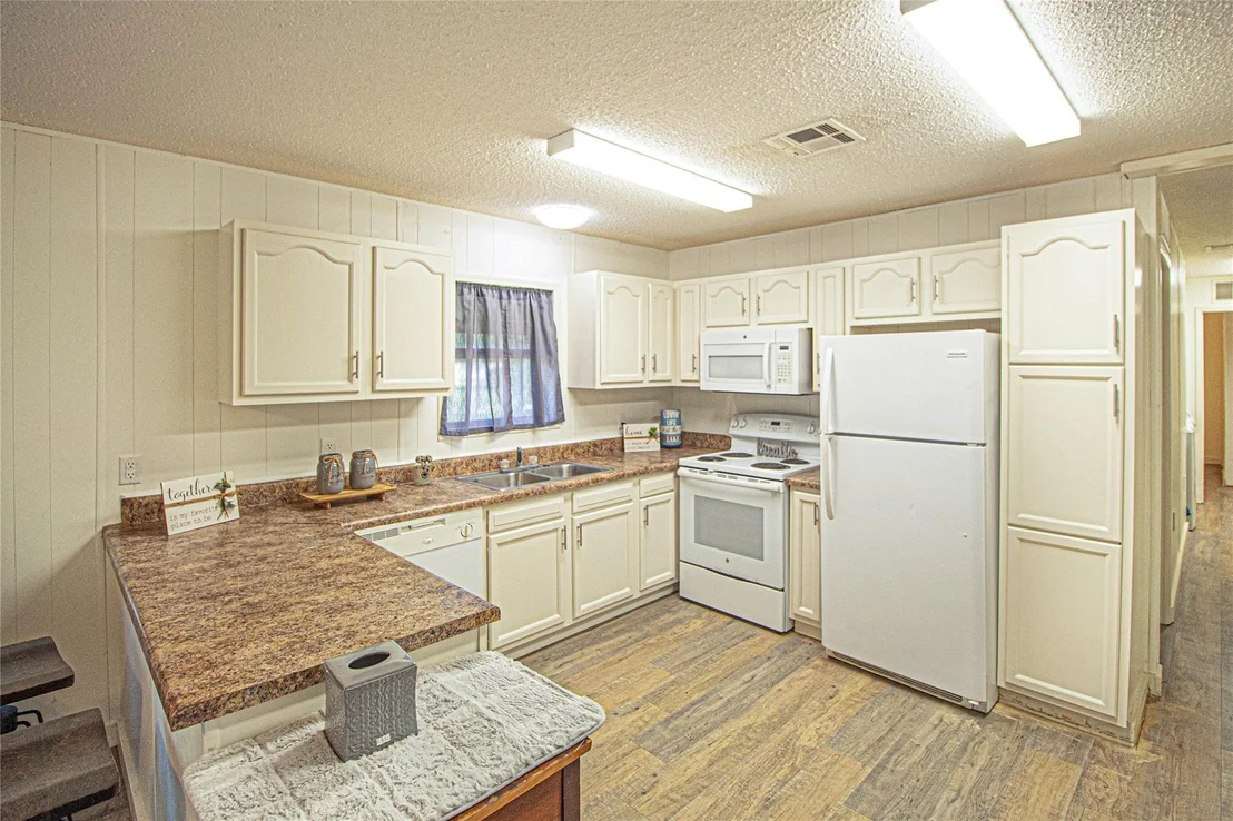 Photo of 277 Lucy