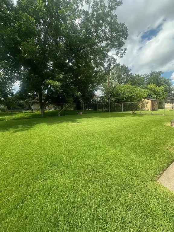 Photo of 3207 Westhampton Drive