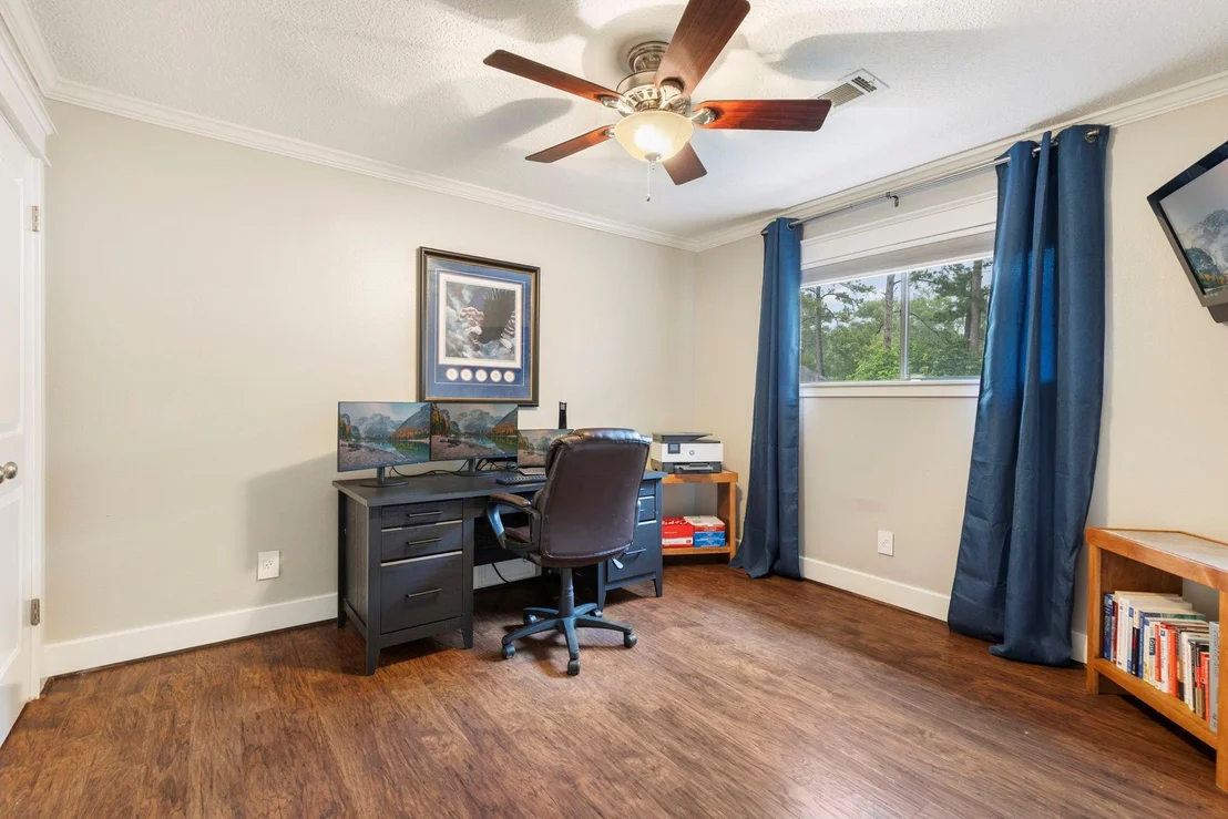 Photo of 6 Robin Springs Place