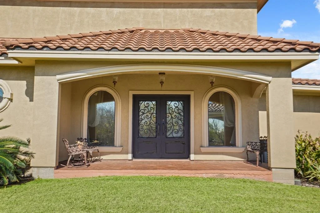 Photo of 16110 Rodale Drive