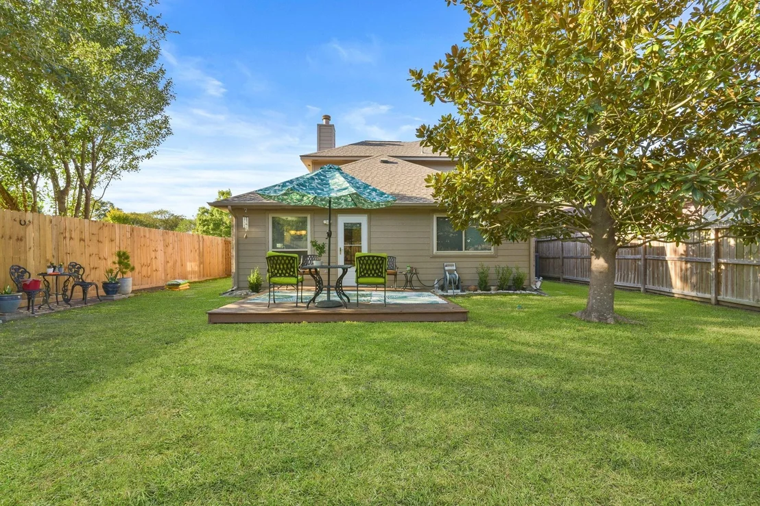 Photo of 30810 Trinket Drive