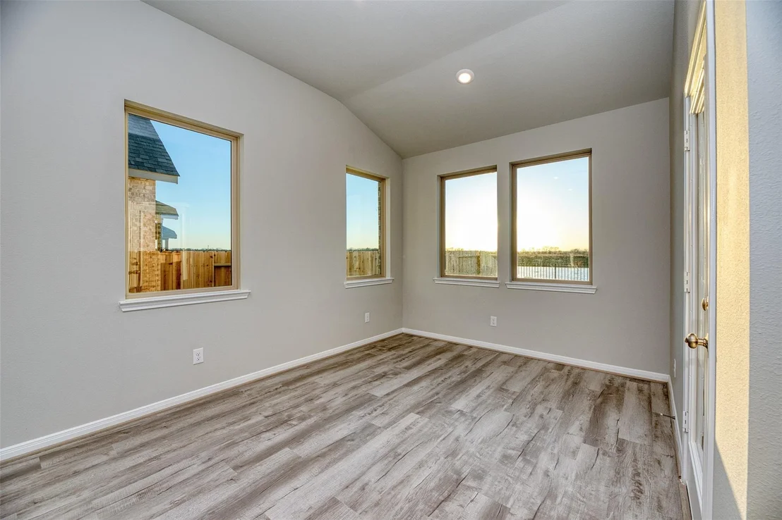 Photo of 21122 Sunlight Grove Drive