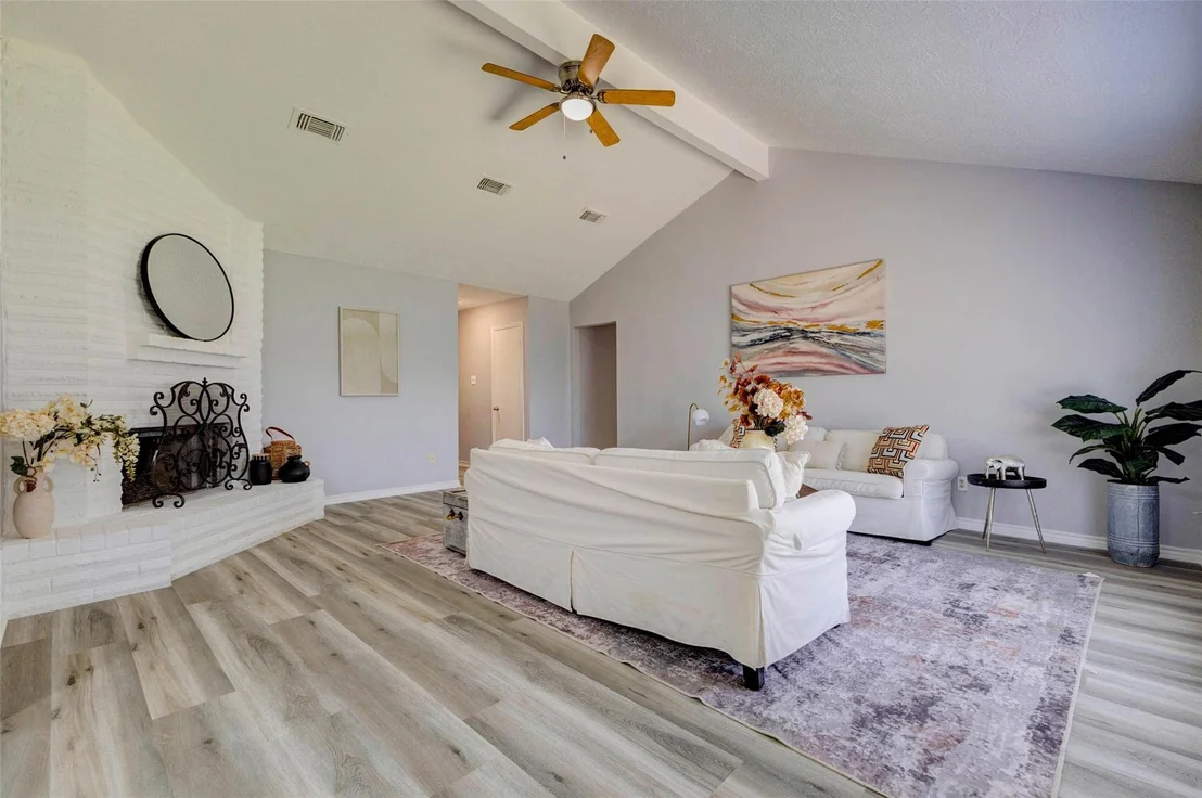 Photo of 7006 Pickett Drive