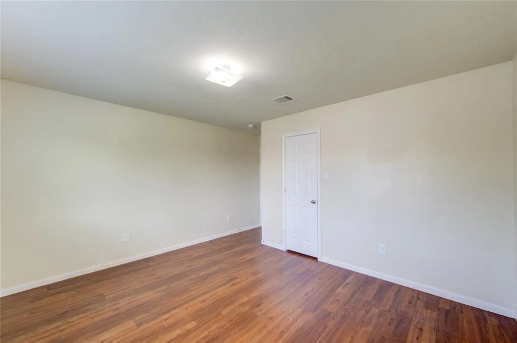 Photo of 863 Sun Prairie Drive