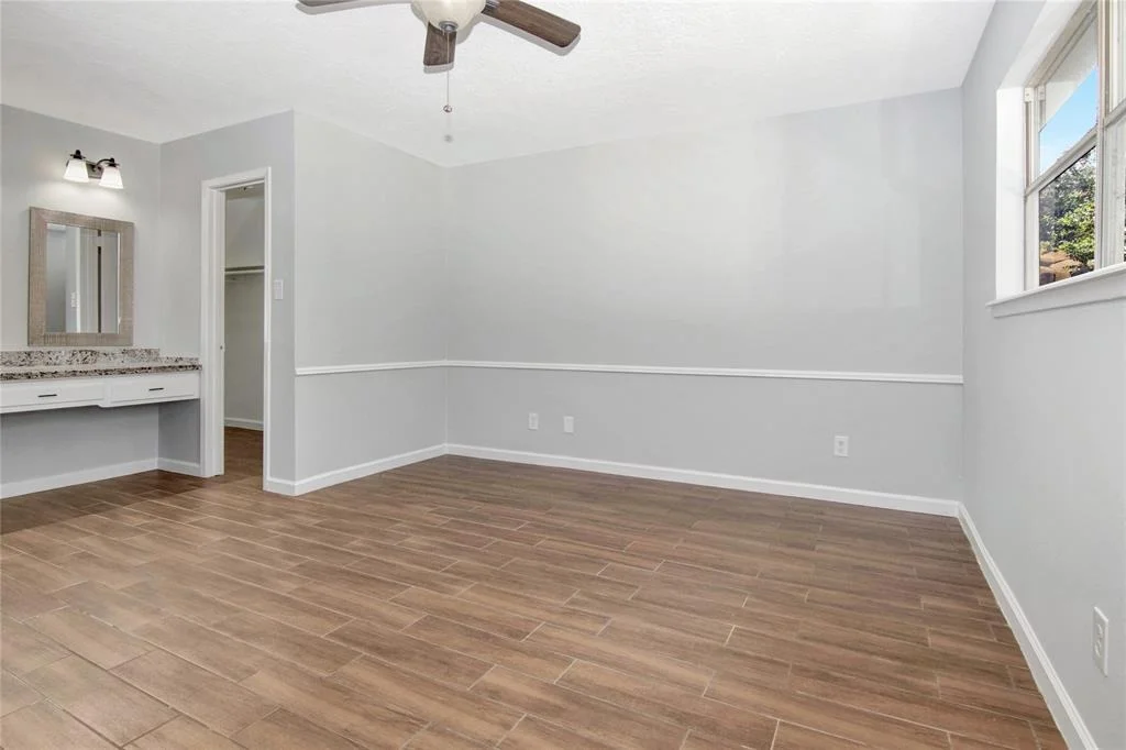 Photo of 427 Pebblebrook Drive