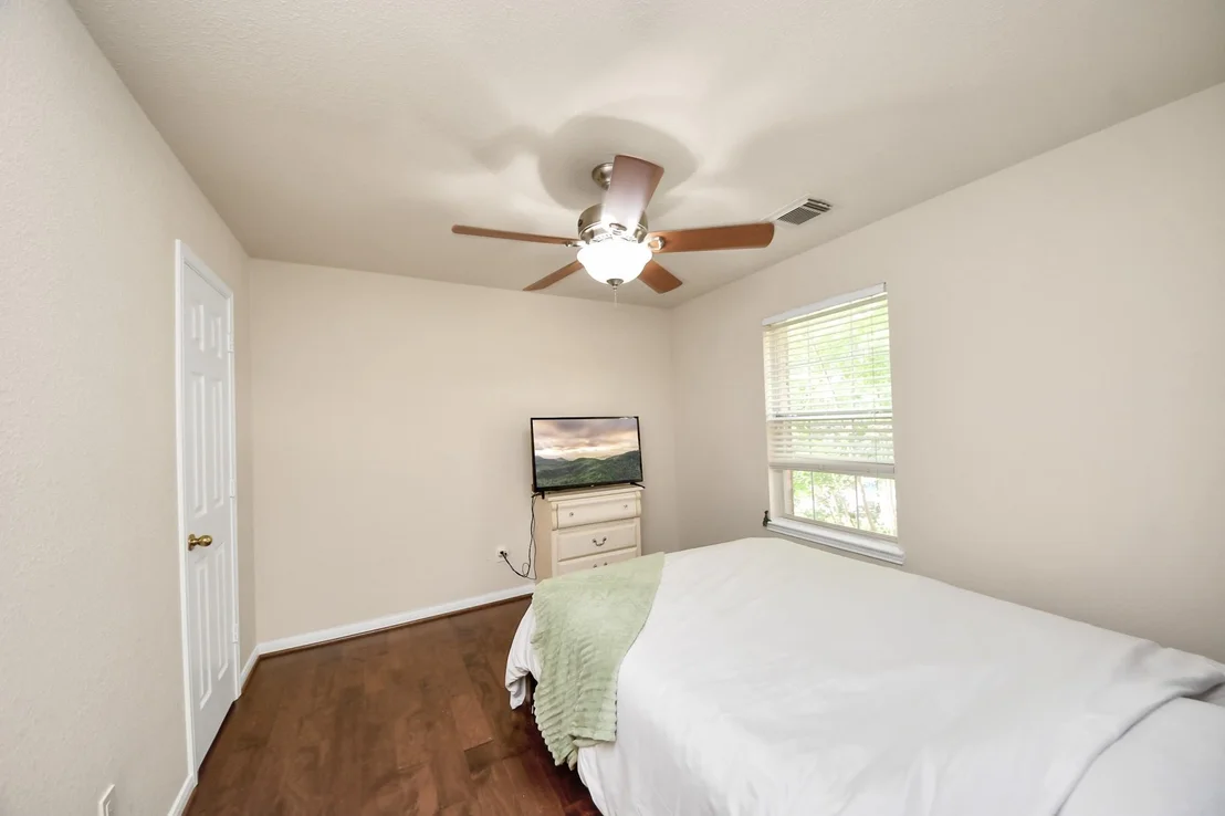 Photo of 21546 Oak Park Trails Drive