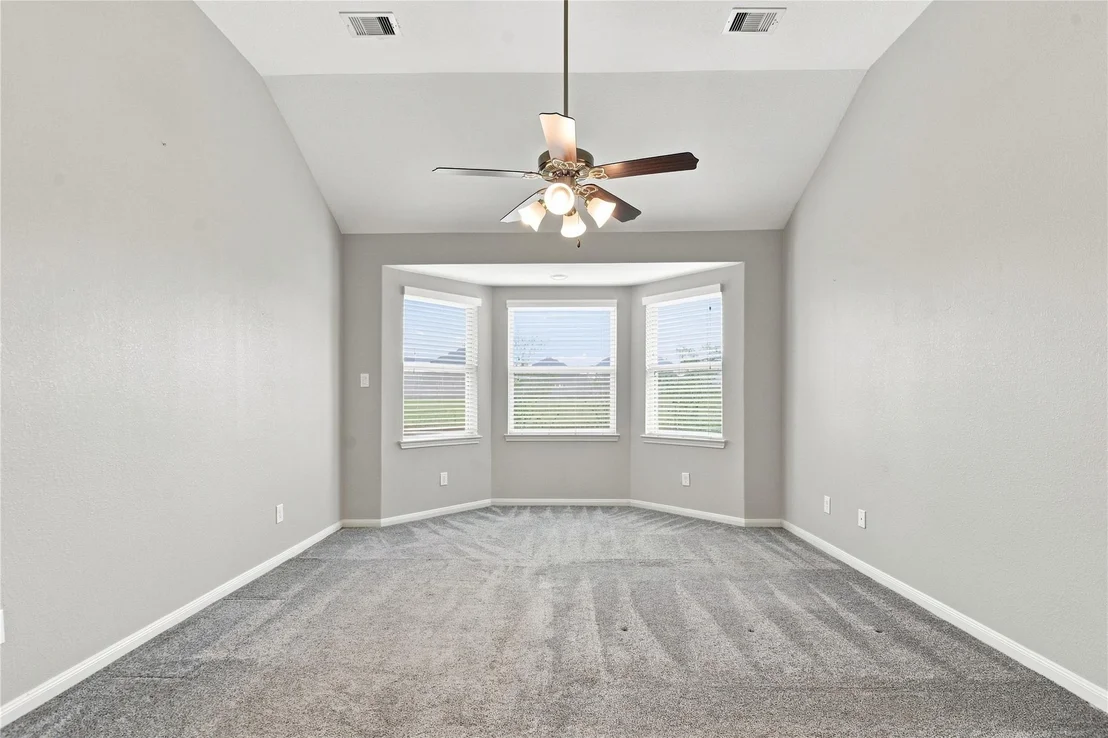 Photo of 450 Terra Vista Circle