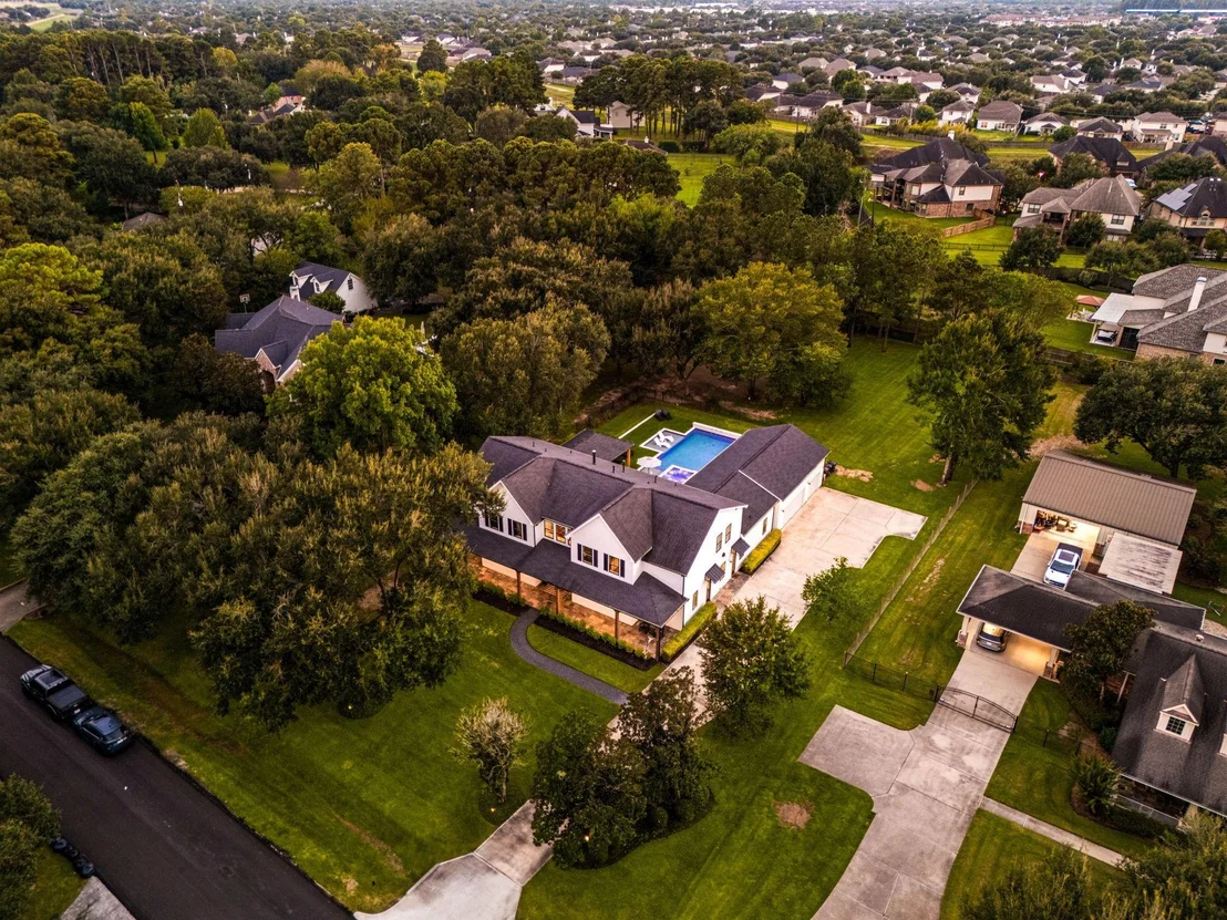 Photo of 3008 S Saddlebrook Lane