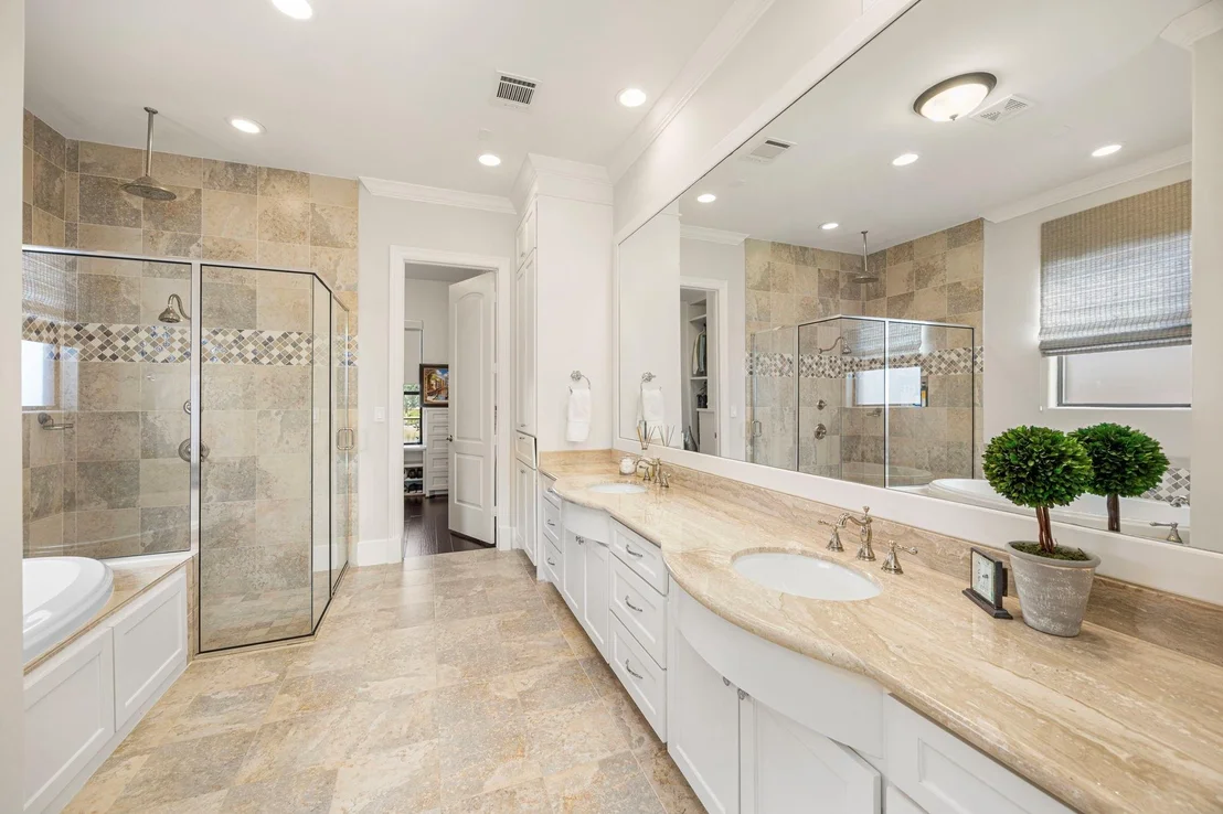 Photo of 1211 Chamboard Lane
