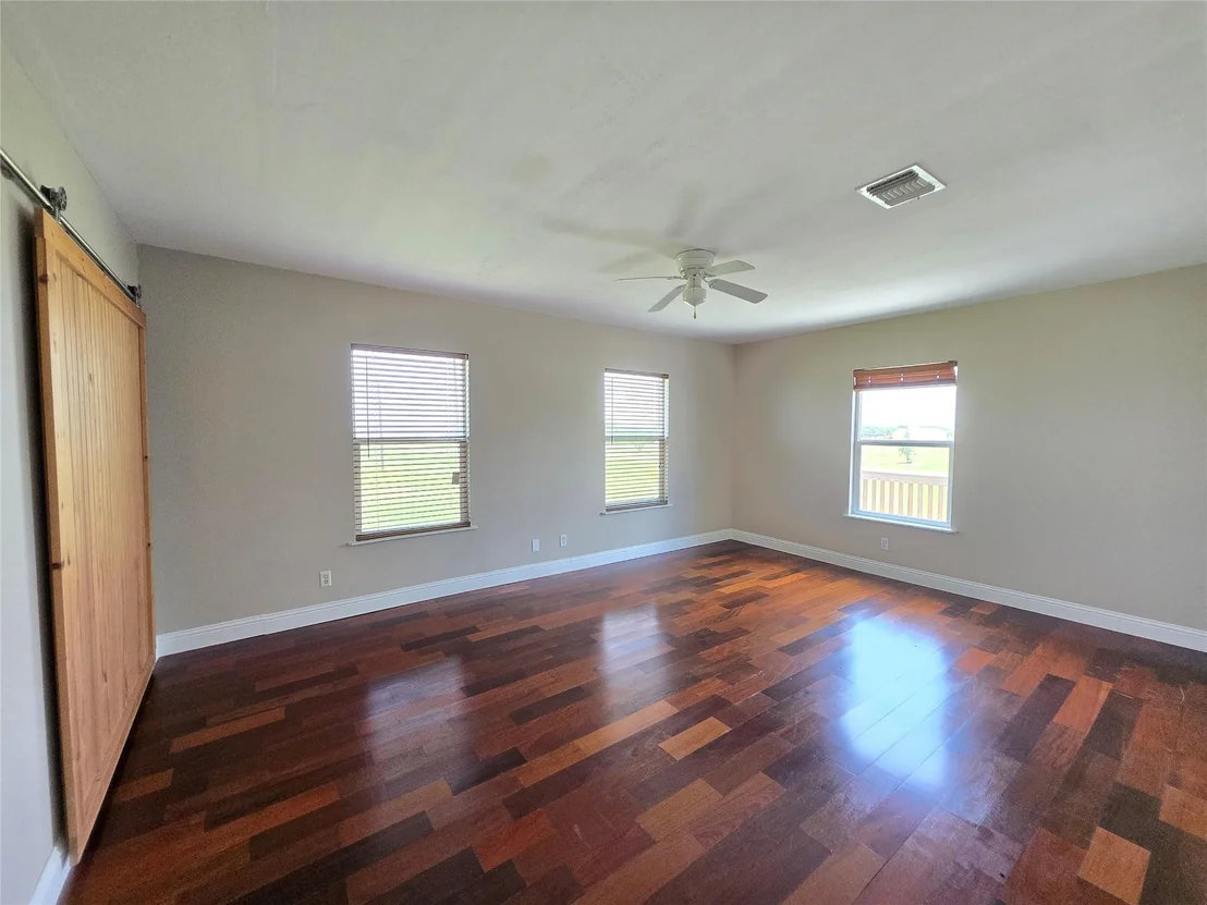 Photo of 205 Buckskin Drive