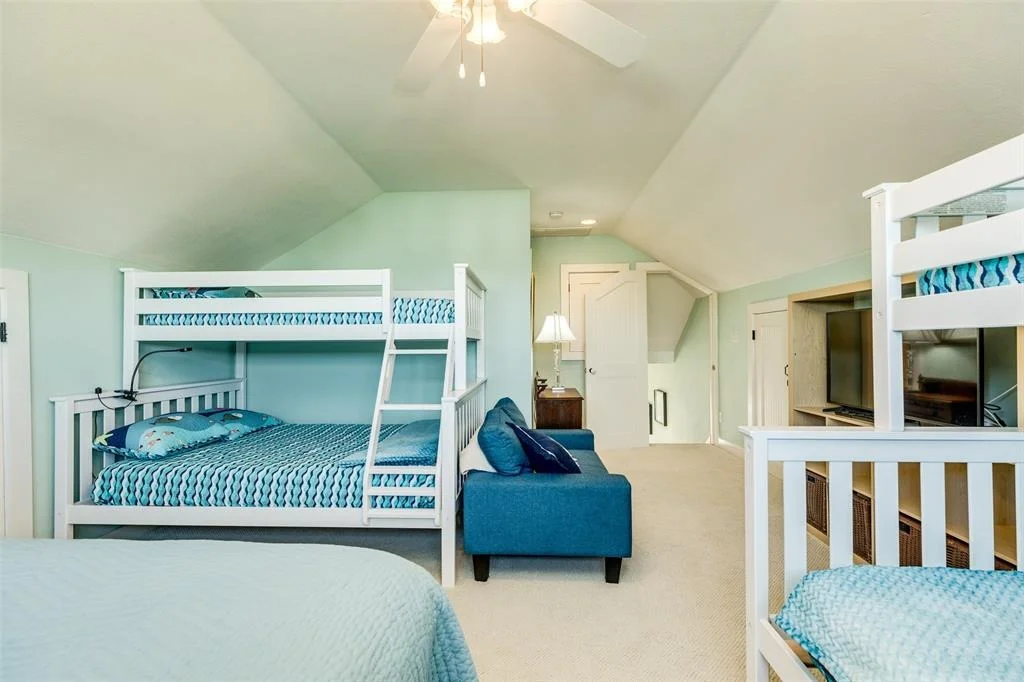 Photo of 12930 Jolly Roger Drive