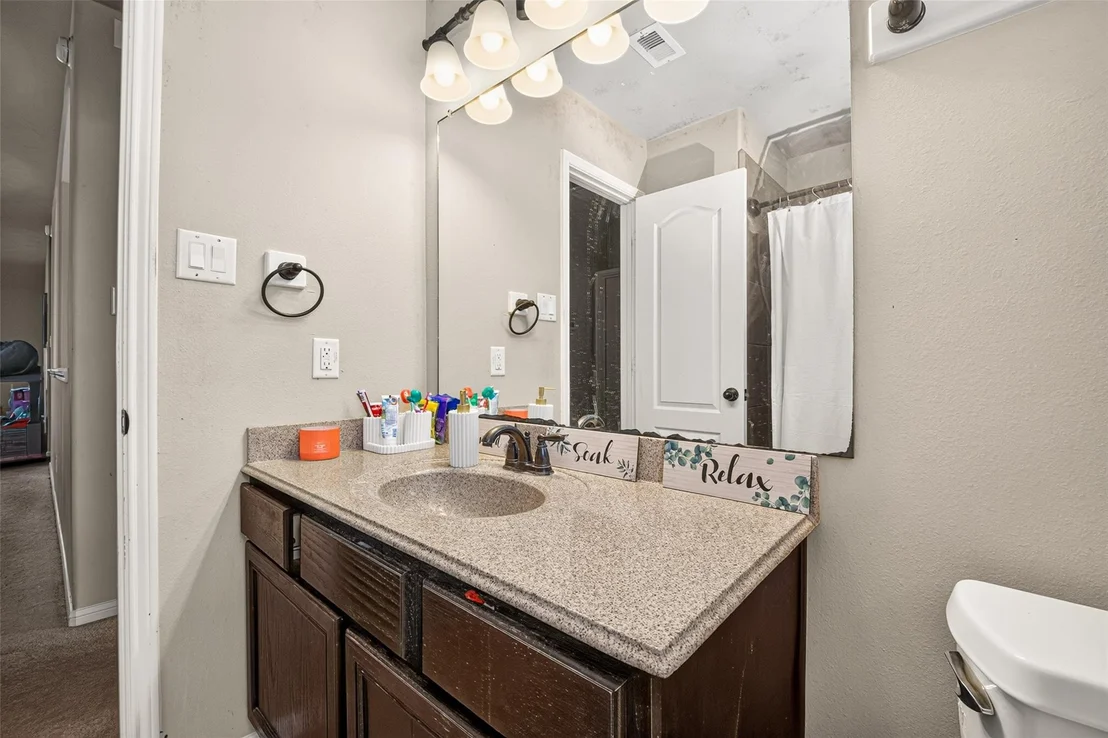 Photo of 2503 Golfridge Circle