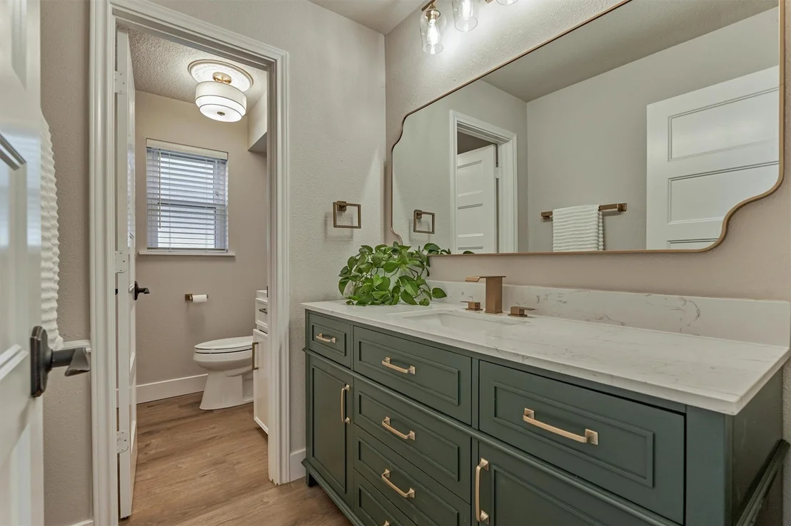 Photo of 6006 Bayonne Drive