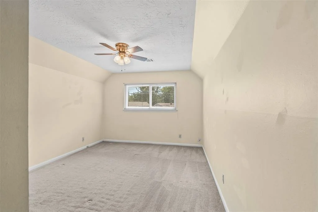 Photo of 3315 Crestdale Drive