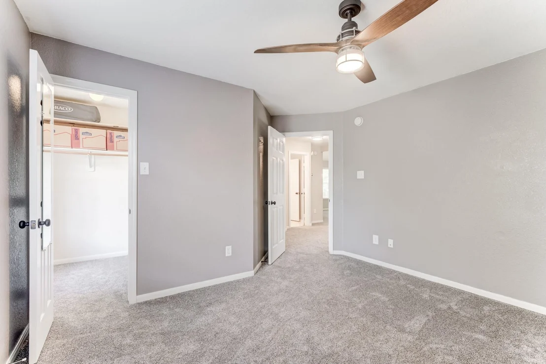 Photo of 10407 Middlerose Lane