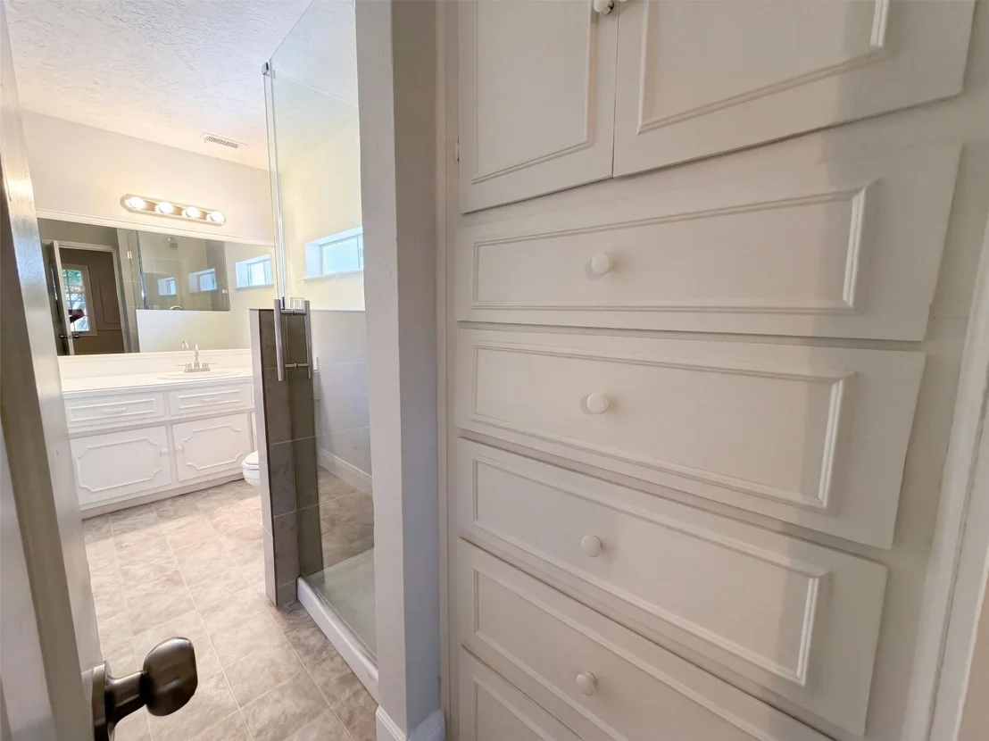 Photo of 1114 Forestburg Drive